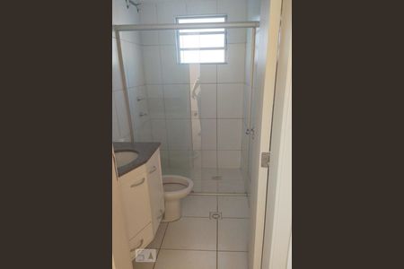 Banheiro de apartamento para alugar com 2 quartos, 47m² em Loteamento Parque São Martinho, Campinas