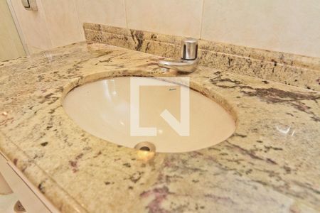 Apartamento para alugar com 69m², 2 quartos e 1 vagaBanheiro