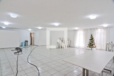 Apartamento para alugar com 69m², 2 quartos e 1 vagaÁrea comum - Salão de festas