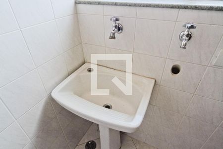 Apartamento para alugar com 69m², 2 quartos e 1 vagaÁrea de Serviço