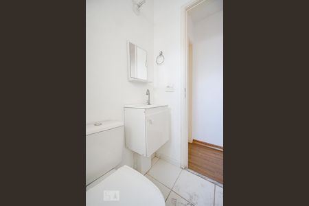Banheiro de apartamento para alugar com 2 quartos, 48m² em Maranhão, São Paulo