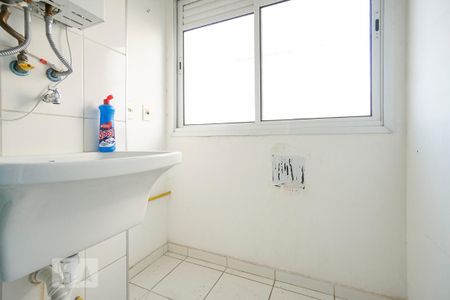 Área de serviço de apartamento para alugar com 2 quartos, 44m² em Maranhão, São Paulo