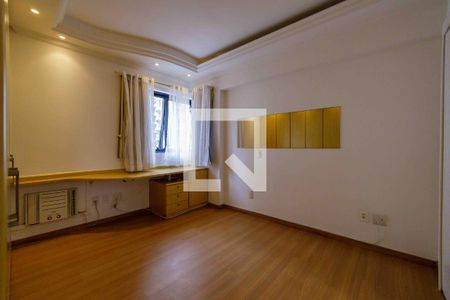 Suíte de apartamento para alugar com 4 quartos, 135m² em Barra da Tijuca, Rio de Janeiro