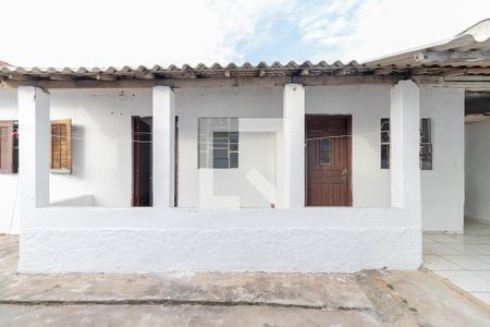 Casa para alugar com 60m², 2 quartos e 1 vaga Casa para alugar com 60m², 2 quartos e 1 vagaFachada