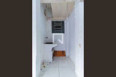 Casa para alugar com 60m², 2 quartos e 1 vaga Casa para alugar com 60m², 2 quartos e 1 vagaLavanderia