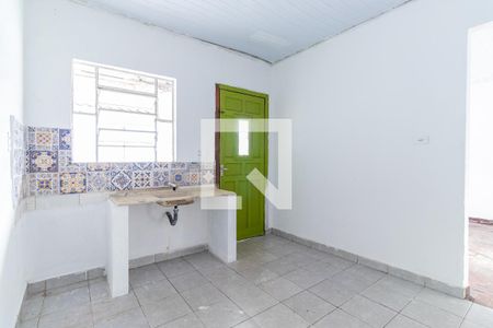Casa para alugar com 60m², 2 quartos e 1 vaga Casa para alugar com 60m², 2 quartos e 1 vagaCozinha