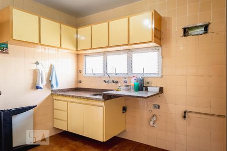 Apartamento à venda com 125m², 3 quartos e sem vaga Apartamento à venda com 125m², 3 quartos e sem vagaCozinha