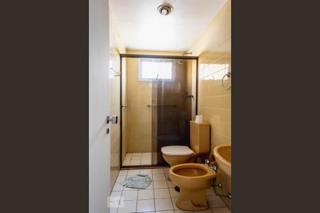 Apartamento à venda com 125m², 3 quartos e sem vaga Apartamento à venda com 125m², 3 quartos e sem vagaBanheiro 2