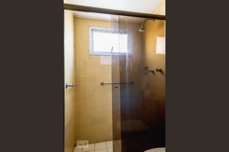 Apartamento à venda com 125m², 3 quartos e sem vaga Apartamento à venda com 125m², 3 quartos e sem vagaBanheiro 2