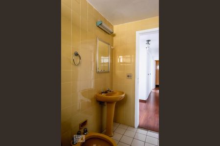 Apartamento à venda com 125m², 3 quartos e sem vaga Apartamento à venda com 125m², 3 quartos e sem vagaBanheiro 2