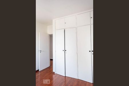 Apartamento à venda com 125m², 3 quartos e sem vaga Apartamento à venda com 125m², 3 quartos e sem vagaQuarto 2