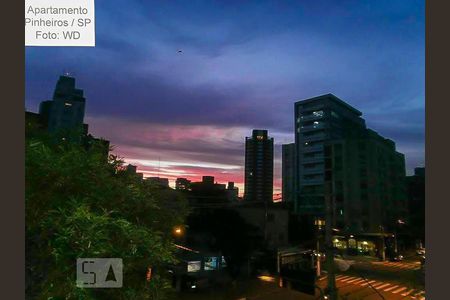 Apartamento à venda com 165m², 3 quartos e 1 vagaSala