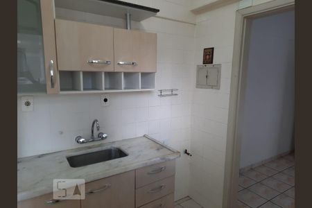 Cozinha de apartamento para alugar com 1 quarto, 35m² em Centro, Campinas