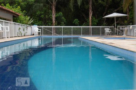 Apartamento à venda com 48m², 2 quartos e sem vagaÁrea comum - Piscina