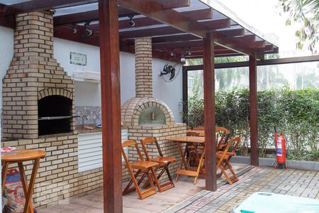 Apartamento à venda com 48m², 2 quartos e sem vagaÁrea comum - Churrasqueira