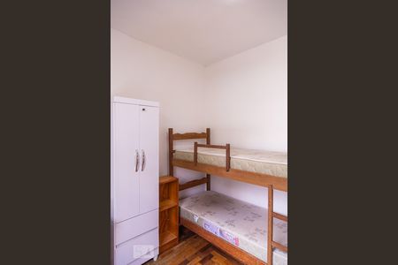 Casa à venda com 270m², 5 quartos e 2 vagasQuarto 3