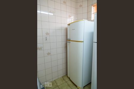 Casa à venda com 270m², 5 quartos e 2 vagasGeladeira