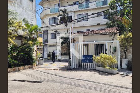 Casa de condomínio para alugar com 140m², 2 quartos e 1 vaga Casa de condomínio para alugar com 140m², 2 quartos e 1 vagaFachada e portaria