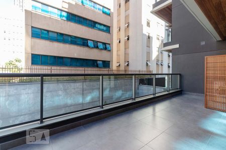 Varanda de apartamento à venda com 1 quarto, 67m² em Itaim Bibi, São Paulo