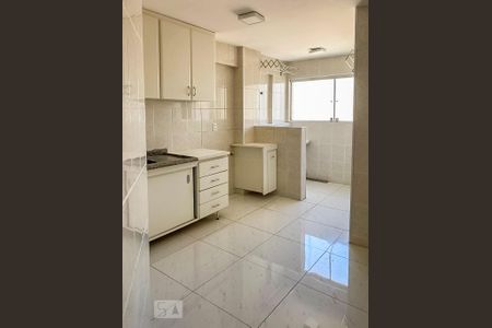 Apartamento para alugar com 86m², 3 quartos e 2 vagas Apartamento para alugar com 86m², 3 quartos e 2 vagasCozinha