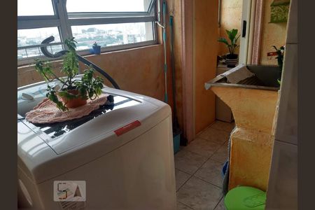 Apartamento à venda com 64m², 2 quartos e 1 vagaÁrea de Serviço