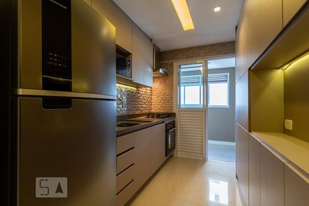 Cozinha de apartamento à venda com 1 quarto, 43m² em Melville Empresarial Ii, Barueri