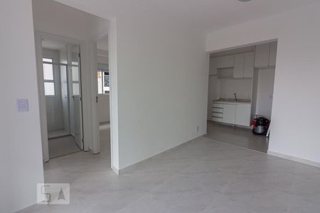 Sala de apartamento à venda com 2 quartos, 45m² em Presidente Altino, Osasco
