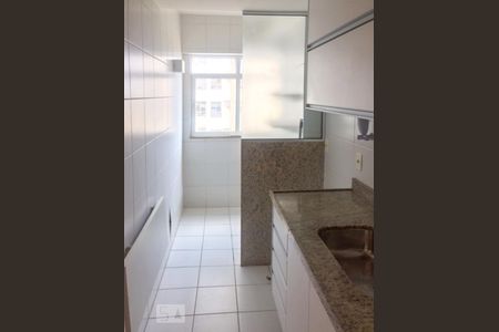 Apartamento para alugar com 70m², 2 quartos e 1 vaga Apartamento para alugar com 70m², 2 quartos e 1 vagaCozinha