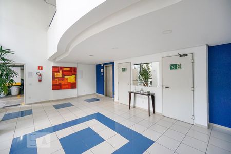 Apartamento à venda com 41m², 1 quarto e 1 vaga Apartamento à venda com 41m², 1 quarto e 1 vagaHall social