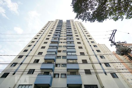 Apartamento à venda com 41m², 1 quarto e 1 vaga Apartamento à venda com 41m², 1 quarto e 1 vagaFachada