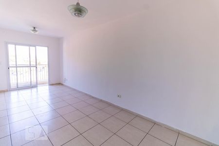 Sala de apartamento à venda com 3 quartos, 80m² em Vila Nivi, São Paulo