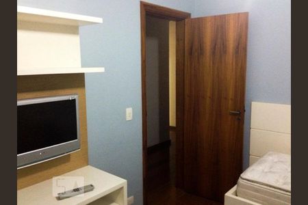 Apartamento à venda com 125m², 3 quartos e 2 vagasQuarto 2