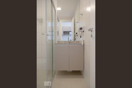Studio para alugar com 20m², 1 quarto e sem vaga Studio para alugar com 20m², 1 quarto e sem vagaBanheiro
