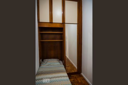 Quarto de Serviço de apartamento para alugar com 2 quartos, 50m² em Copacabana, Rio de Janeiro