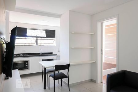 Apartamento para alugar com 28m², 1 quarto e sem vaga Apartamento para alugar com 28m², 1 quarto e sem vagaSala