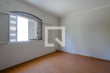 Casa para alugar com 162m², 3 quartos e 2 vagasQuarto 1