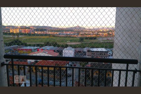 vista da Sacada de apartamento para alugar com 2 quartos, 49m² em Km 18, Osasco