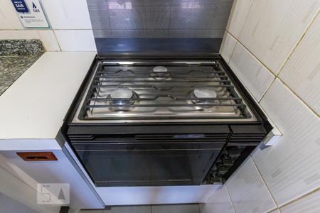 Cozinha de apartamento para alugar com 1 quarto, 44m² em Centro, Campinas