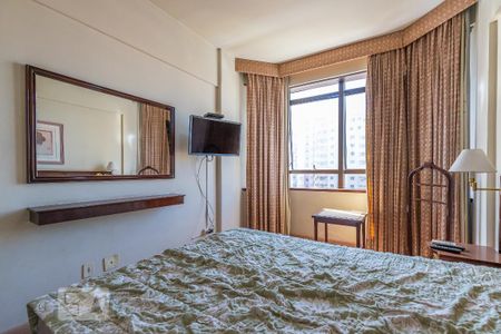 Quarto da suíte de apartamento para alugar com 1 quarto, 44m² em Centro, Campinas