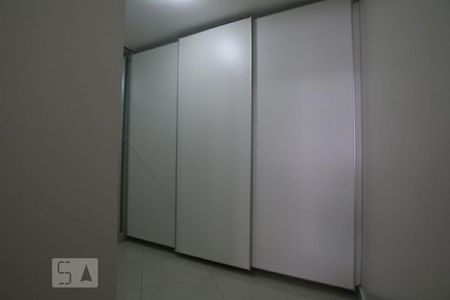 Apartamento para alugar com 190m², 3 quartos e 3 vagasCloset da Suite 1