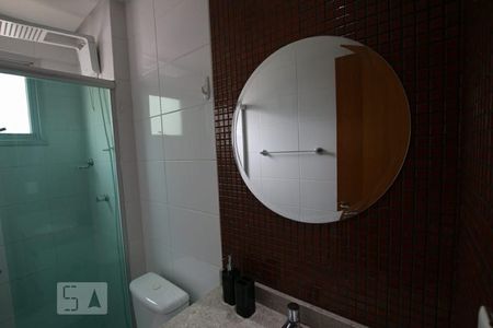 Apartamento para alugar com 190m², 3 quartos e 3 vagasBanheiro da Suíte 3 - Espelho