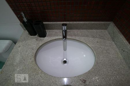 Apartamento para alugar com 190m², 3 quartos e 3 vagasBanheiro da Suíte 3 - Pia