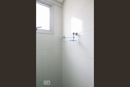 Apartamento para alugar com 190m², 3 quartos e 3 vagasBanheiro da Suíte 2 - Box