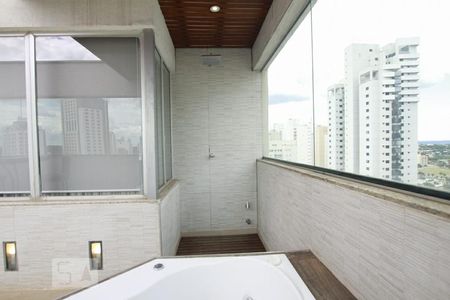 Apartamento para alugar com 190m², 3 quartos e 3 vagasVaranda da Sala - Ducha