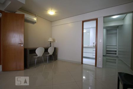 Apartamento para alugar com 190m², 3 quartos e 3 vagasSuite 1
