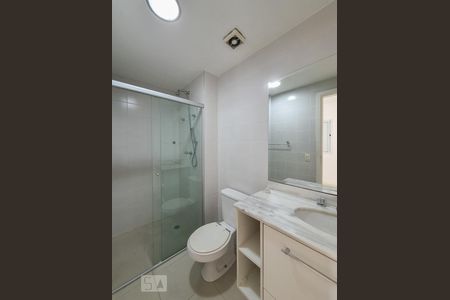 Banheiro da suíte 1 de apartamento à venda com 2 quartos, 82m² em Paraíso, São Paulo
