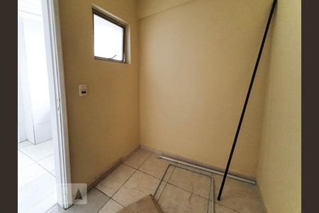 Apartamento à venda com 100m², 3 quartos e 1 vagaQuarto de serviço 