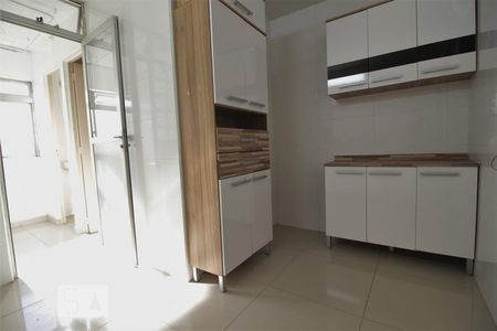 Apartamento para alugar com 92m², 3 quartos e 1 vagaCozinha