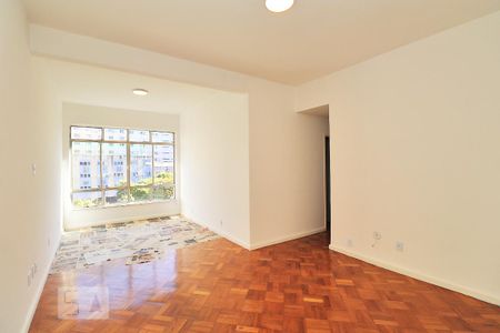 Sala. de apartamento para alugar com 3 quartos, 95m² em Copacabana, Rio de Janeiro