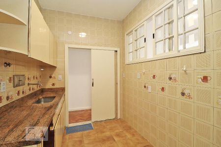 Apartamento para alugar com 95m², 3 quartos e 1 vagaCozinha.